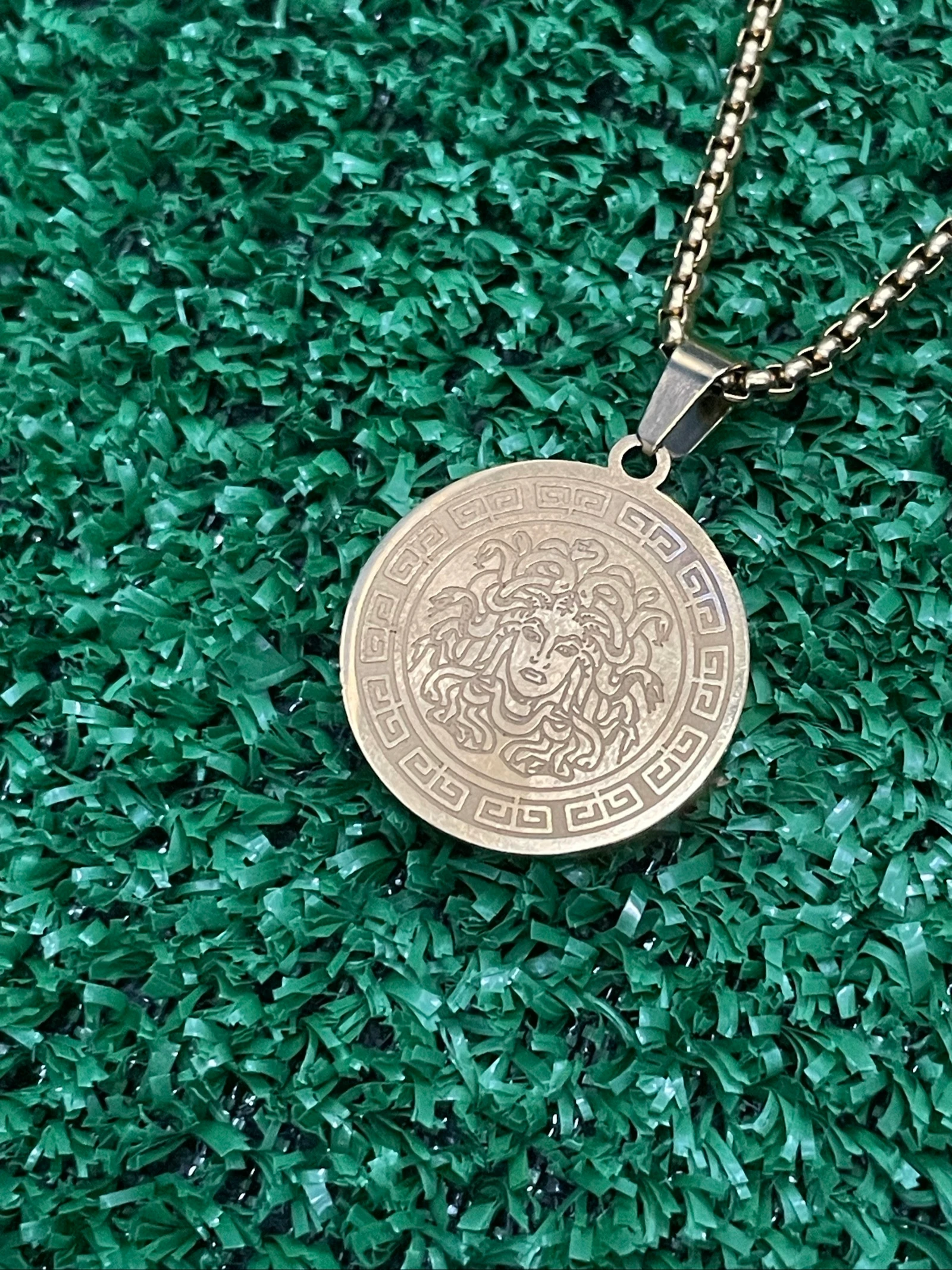 Cadena medusa dourada – photo 2